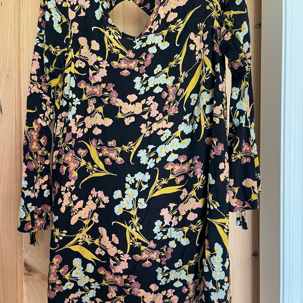 Black Floral Flowy Midi Dress
